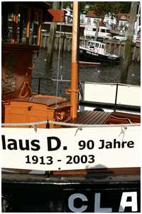 Mast auf dem Vorschiff (Dampfschlepper Claus D.)